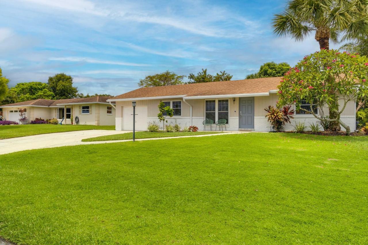 Modern Palm Beach Gardens Home With Private Pool エクステリア 写真